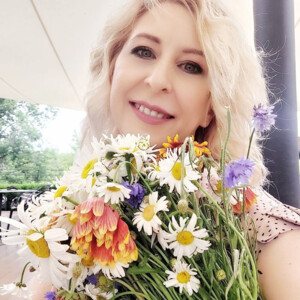 Помпа Ольга . Business partner of project 'Farmasi Digital'